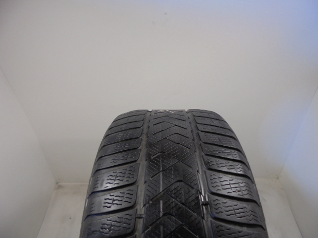 Pirelli Sottozero 3 RFT gumiabroncs