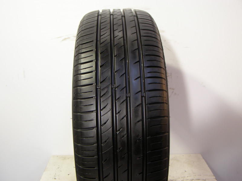 Kumho ES31 gumiabroncs