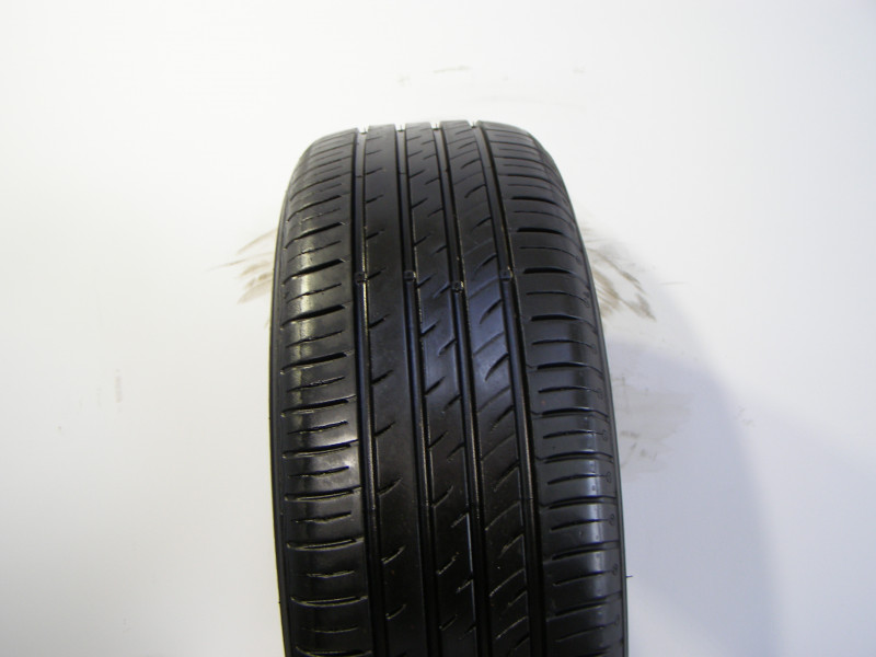 Kumho ES31 gumiabroncs