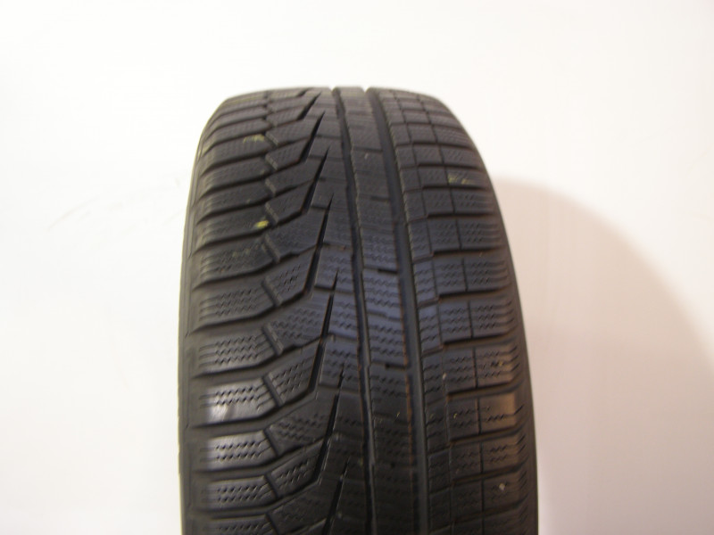 Hankook W320 gumiabroncs