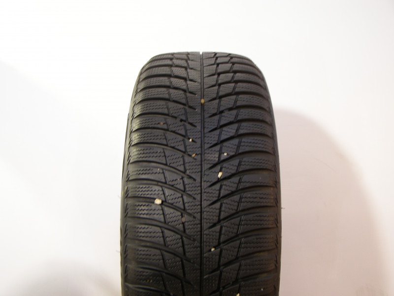 Bridgestone LM001 gumiabroncs