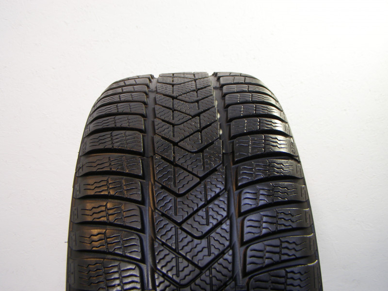 Pirelli Sottozero 3 gumiabroncs