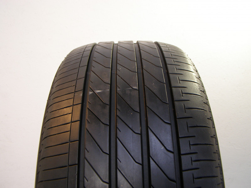 Bridgestone T005A gumiabroncs