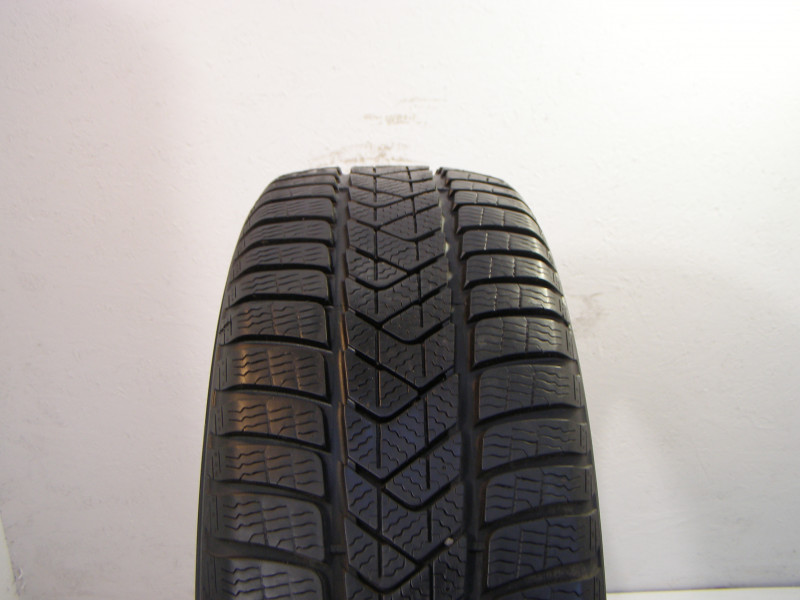 Pirelli Sottozero 3 gumiabroncs