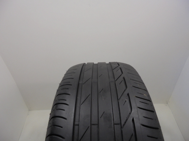 Bridgestone T001 gumiabroncs