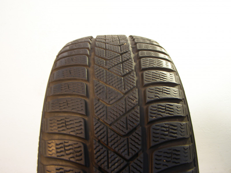 Pirelli Sottozero 3 gumiabroncs