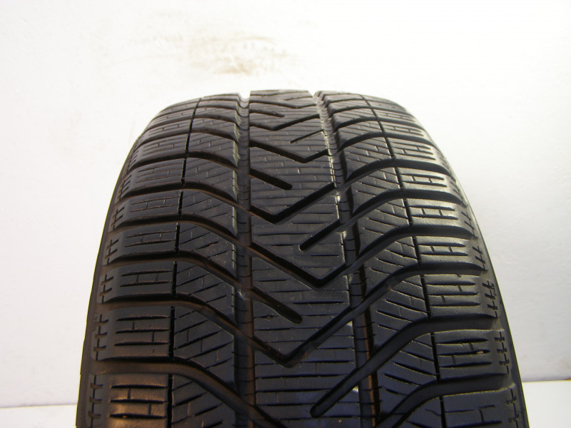 Pirelli Snowcontrol 3 gumiabroncs