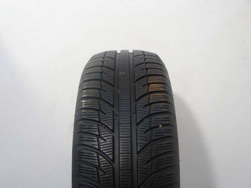 Toyo S943 gumiabroncs