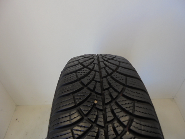 Goodyear Ultragrip 9 gumiabroncs