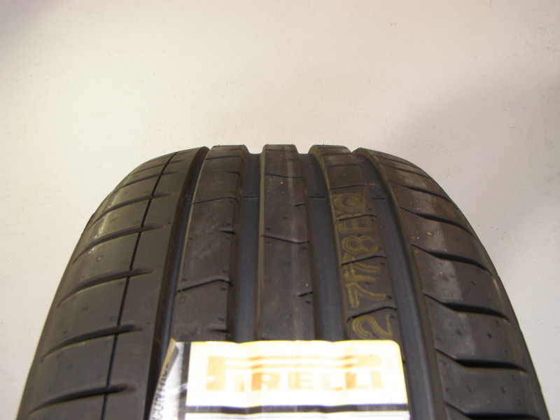 Pirelli Pzero  gumiabroncs