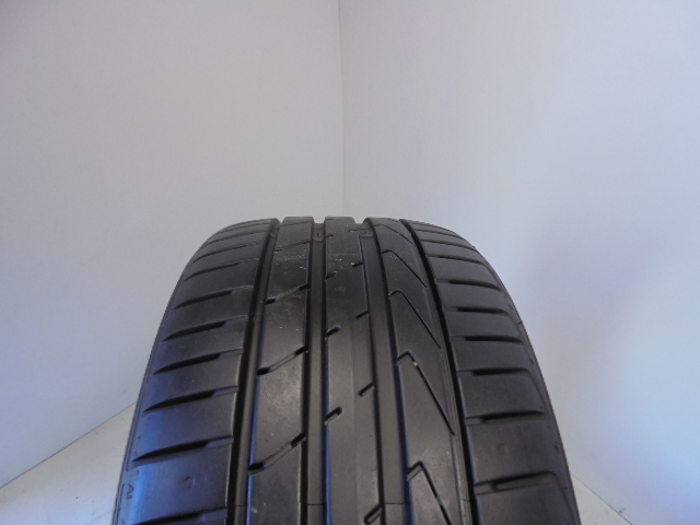 Hankook K117A Ventus S1 Evo 2 gumiabroncs