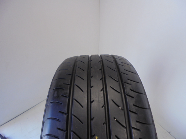 Yokohama E51B gumiabroncs