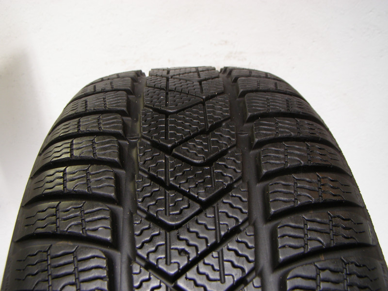 Pirelli Sottozero 3 gumiabroncs