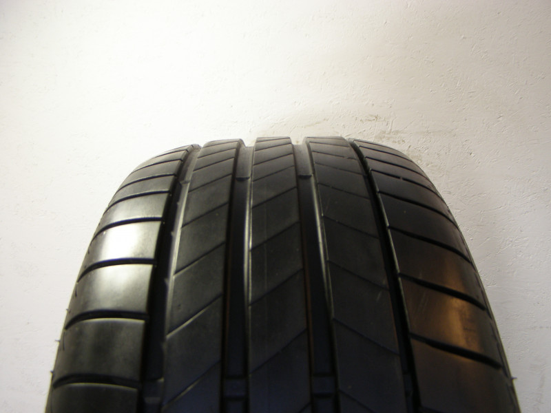 Bridgestone T005 gumiabroncs