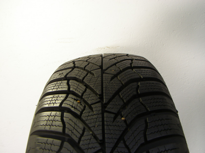 Kumho WP52 gumiabroncs