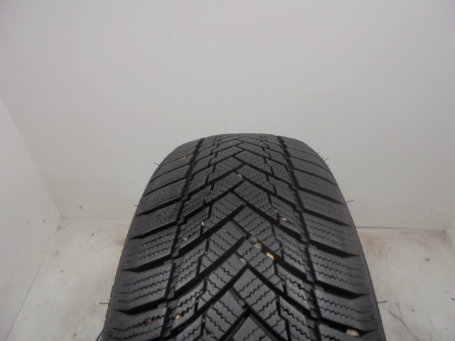 Rotalla S130 gumiabroncs