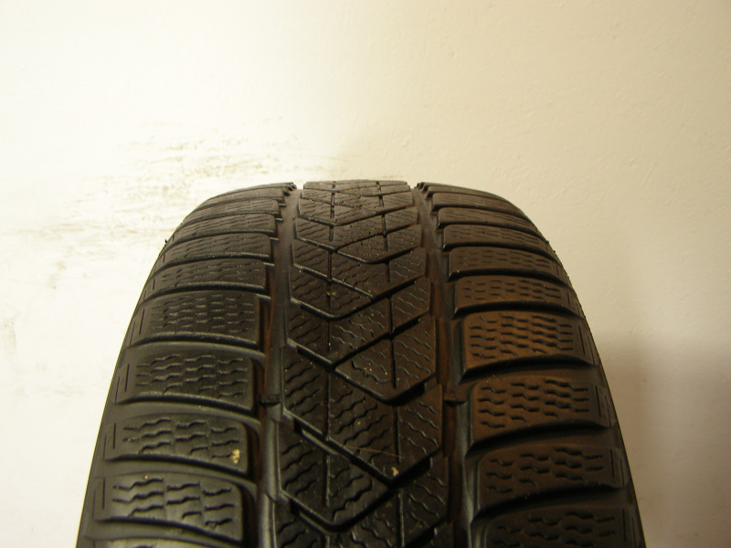 Pirelli Sottozero 3 gumiabroncs