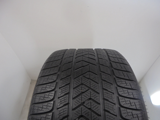 Pirelli Sottozero 3 gumiabroncs