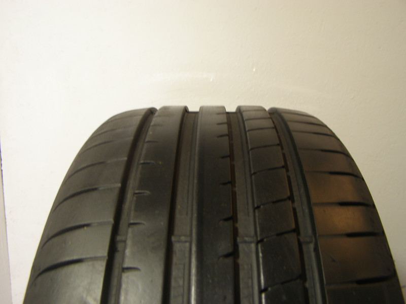 Goodyear Eagle F1 gumiabroncs