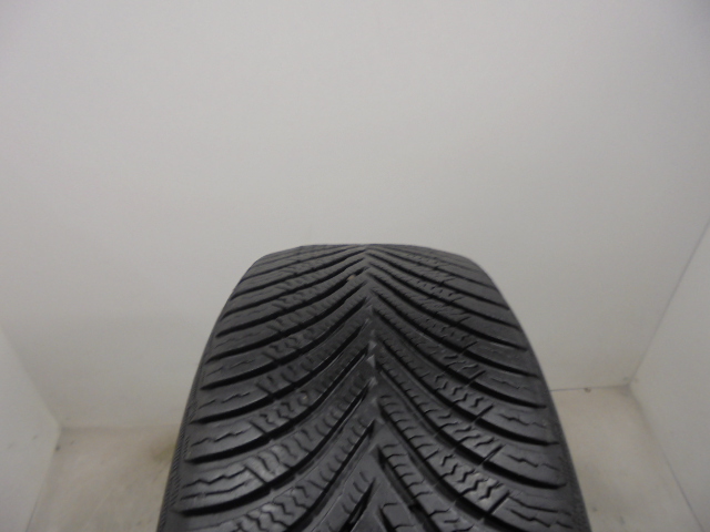 Michelin Alpin 5 gumiabroncs