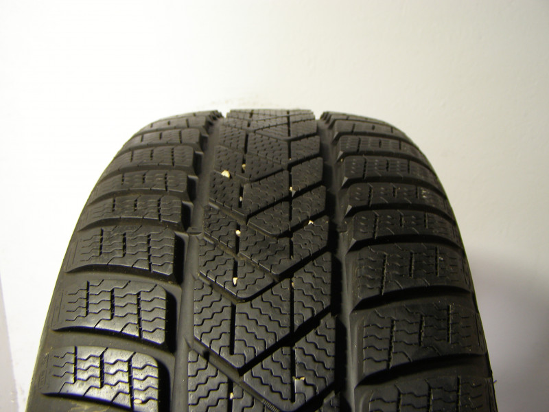 Pirelli Sottozero 3 gumiabroncs