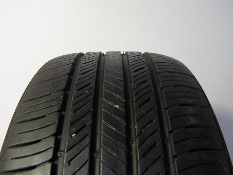 Kumho HP71 Crugen gumiabroncs