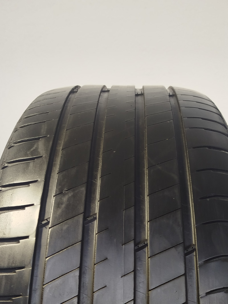 Michelin Latitude Sport 3 gumiabroncs