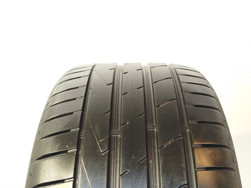 Hankook K117 Ventus S1 Evo 2 gumiabroncs