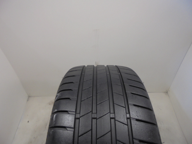 Bridgestone T005 gumiabroncs