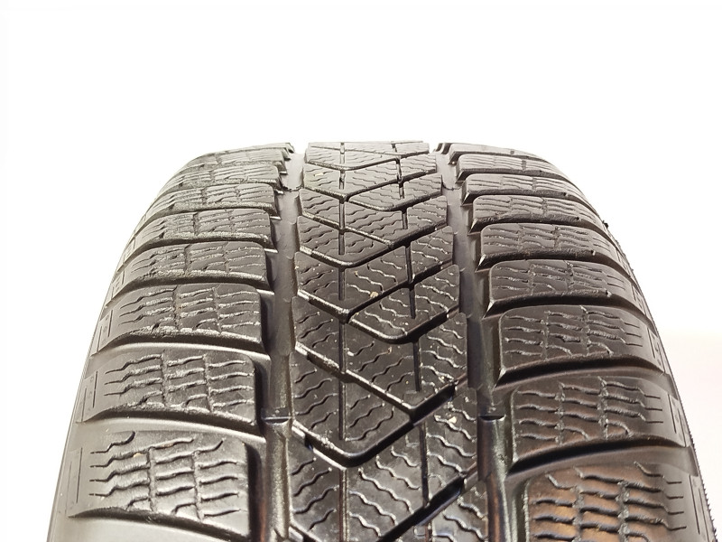 Pirelli Sottozero 3 gumiabroncs