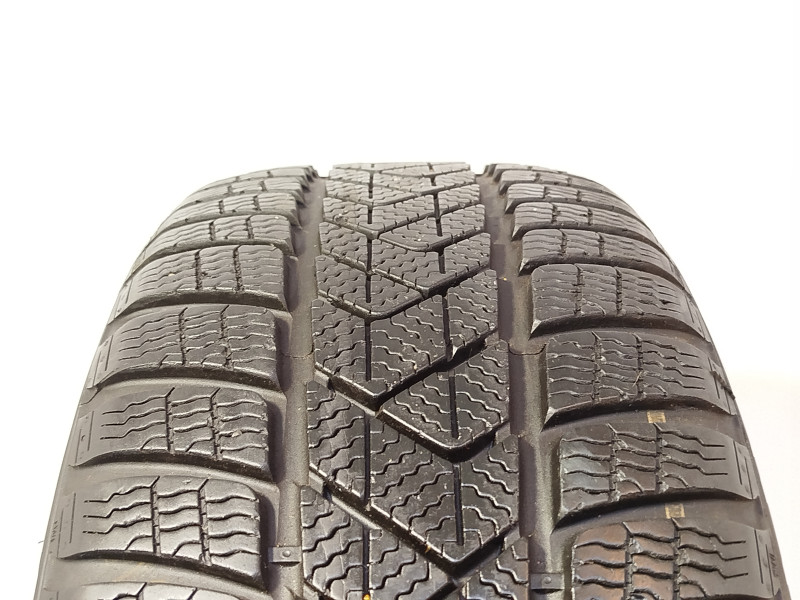 Pirelli Sottozero 3 gumiabroncs