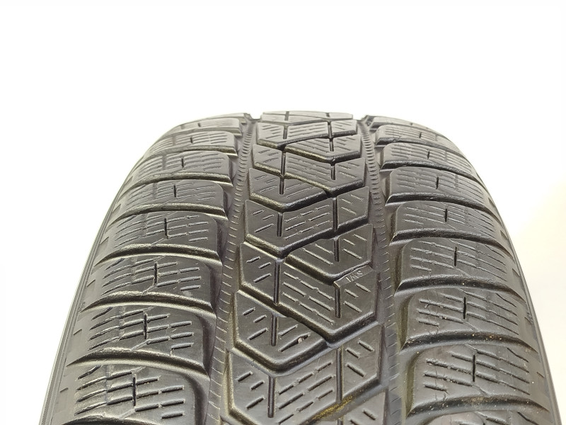 Pirelli Scorpion Winter gumiabroncs