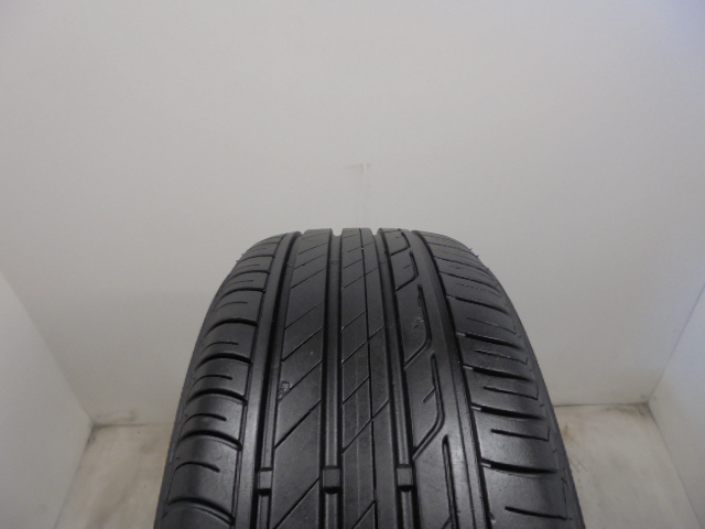 Bridgestone T001 gumiabroncs