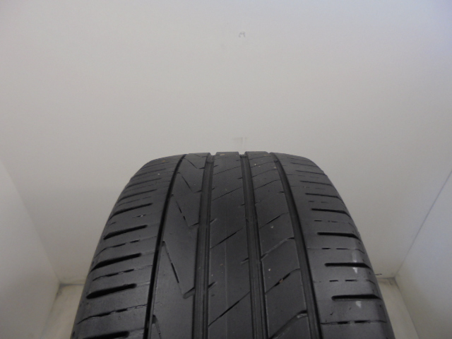 Hankook K117 Ventus S1 Evo 2 gumiabroncs