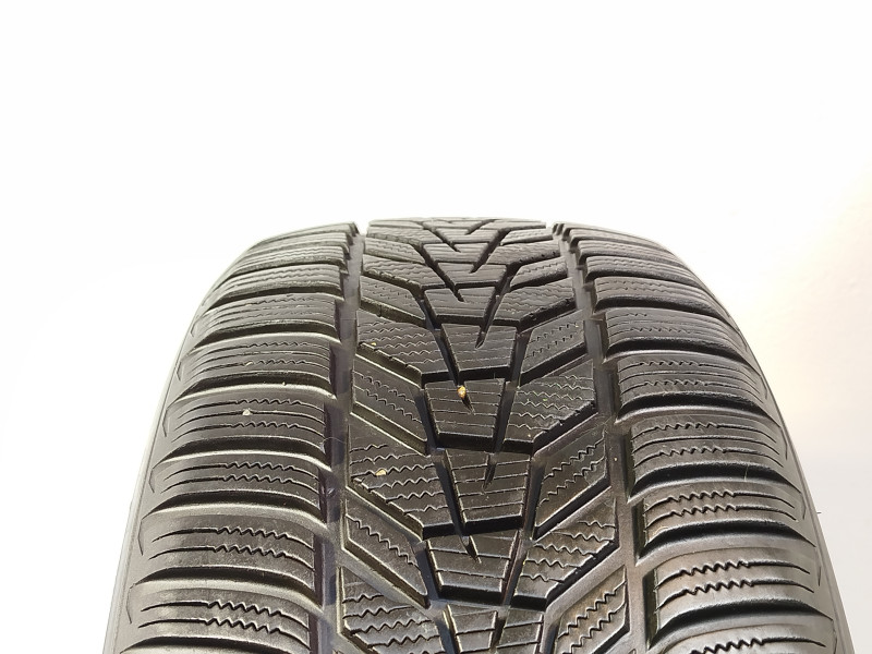 Hankook W330 Icept EVO3 gumiabroncs