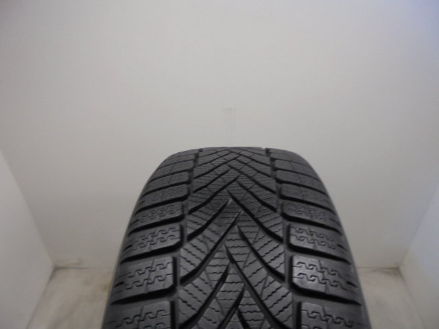Falken HS02 Eurowinter gumiabroncs