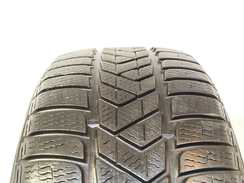 Pirelli Sottozero 3 gumiabroncs