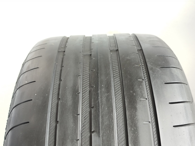 Goodyear Eagle F1 gumiabroncs