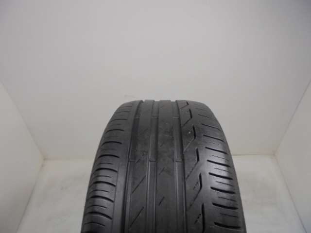 Bridgestone T001 gumiabroncs