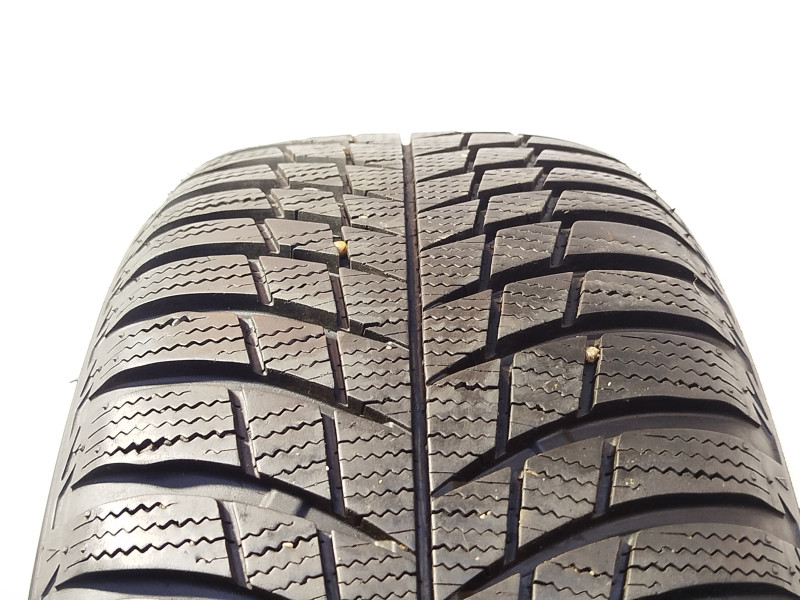 Bridgestone LM001 gumiabroncs