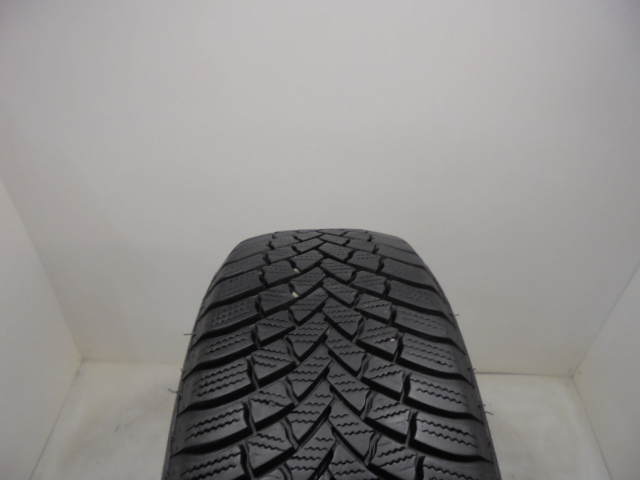 Bridgestone LM001 gumiabroncs