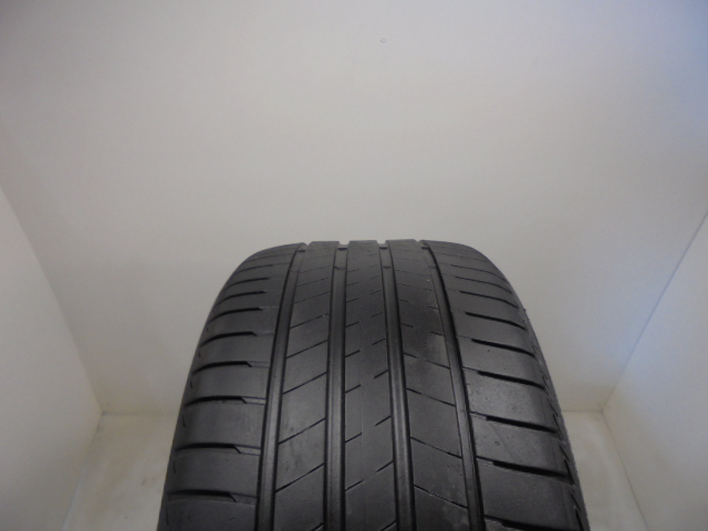 Bridgestone T005 gumiabroncs