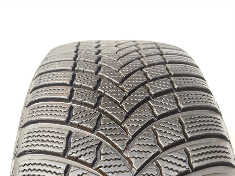 Bridgestone LM001 gumiabroncs