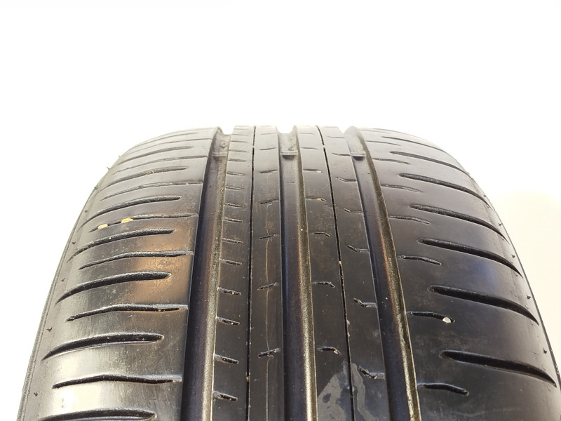Falken SN832B gumiabroncs