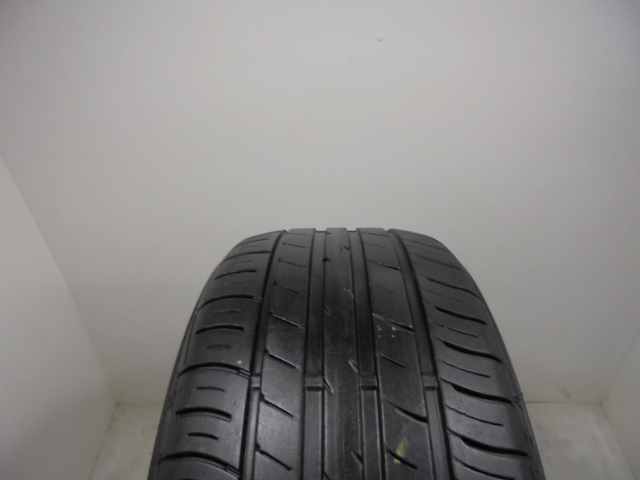 Falken ZE914A gumiabroncs