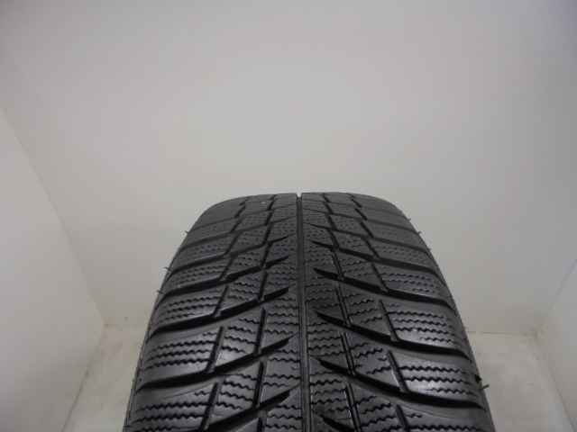 Bridgestone LM001 gumiabroncs