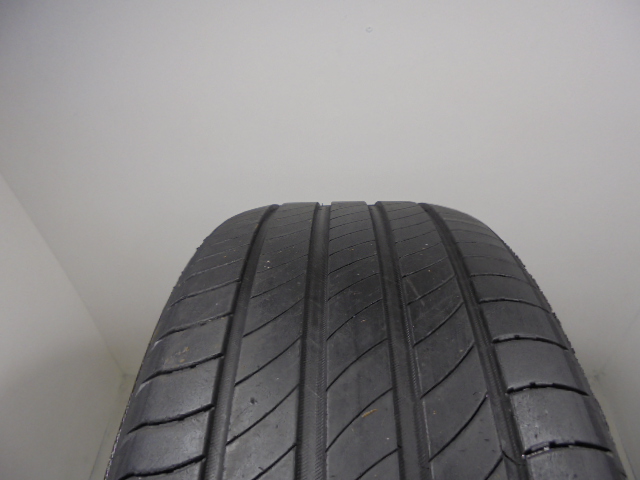 Michelin Primacy 4 gumiabroncs