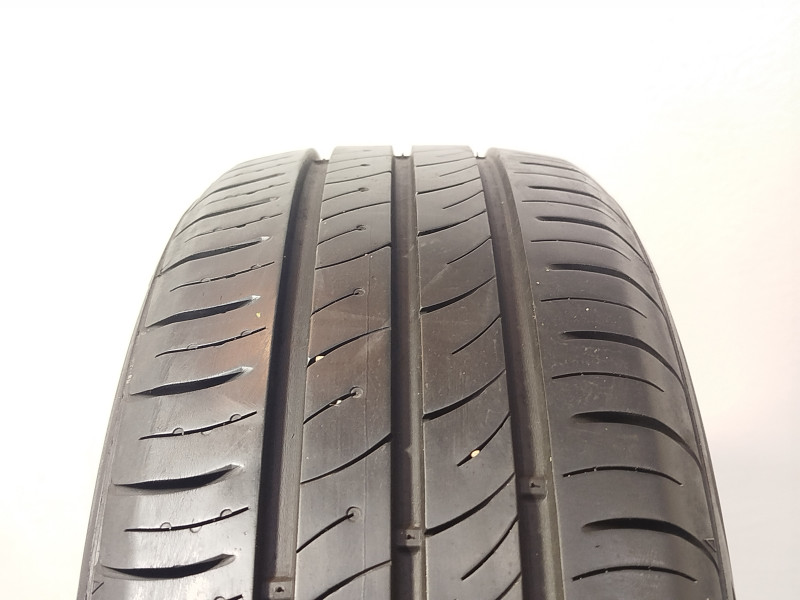 Kumho ES01 gumiabroncs