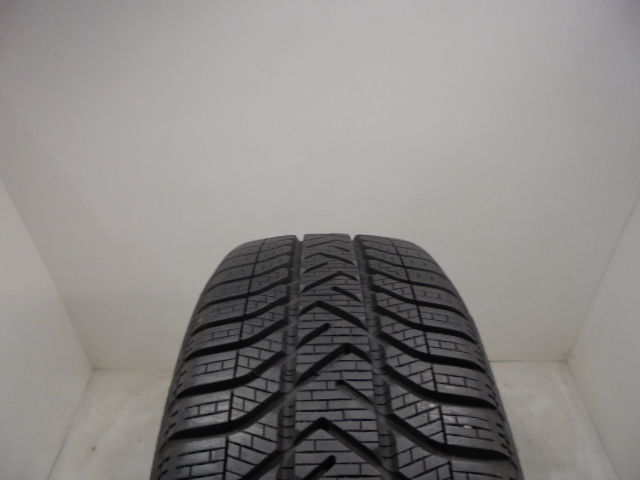 Pirelli Snowcontrol 3 gumiabroncs
