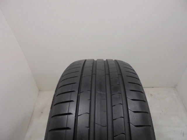 Pirelli Pzero PZ4 gumiabroncs